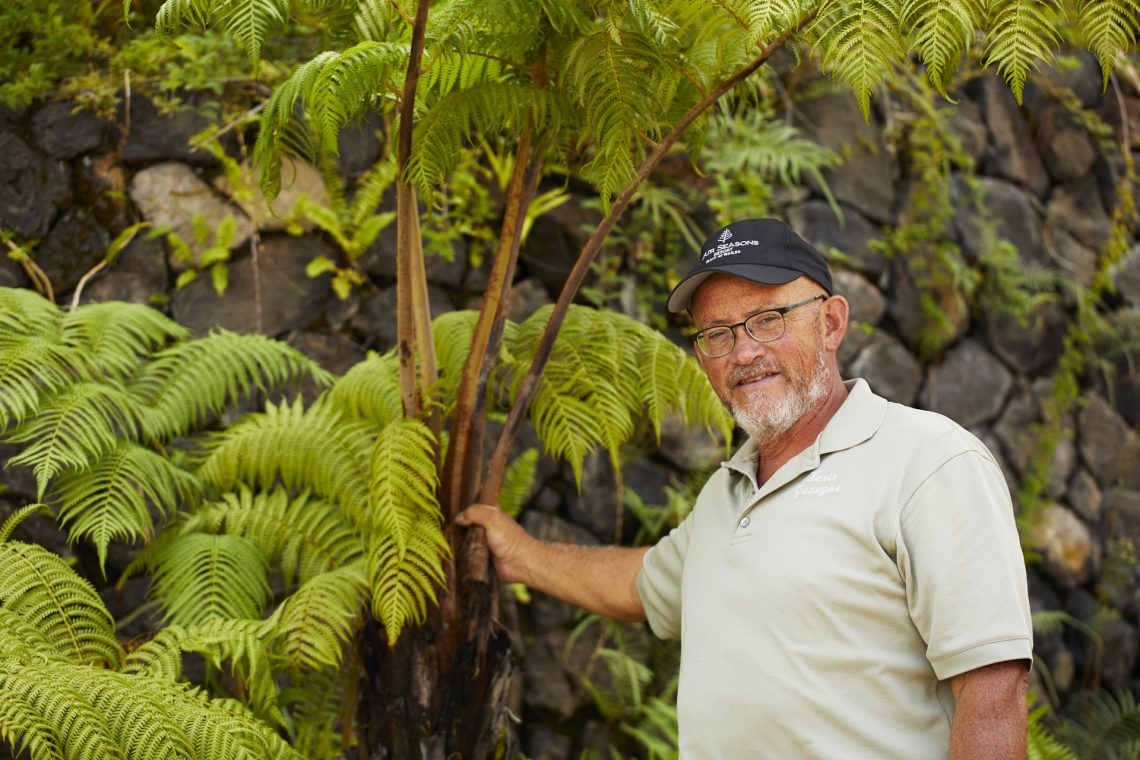 Kevin Gavagan Receives 2022 Mālama i ka ʻĀina Award - Maui Invasive ...
